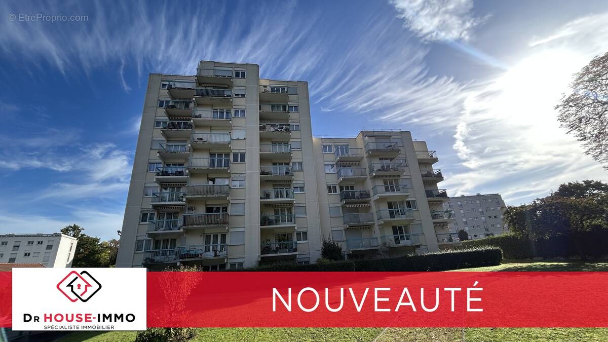 Appartement à DAMMARIE-LES-LYS
