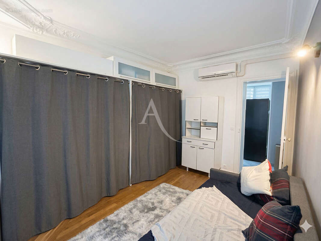 Appartement à PARIS-19E