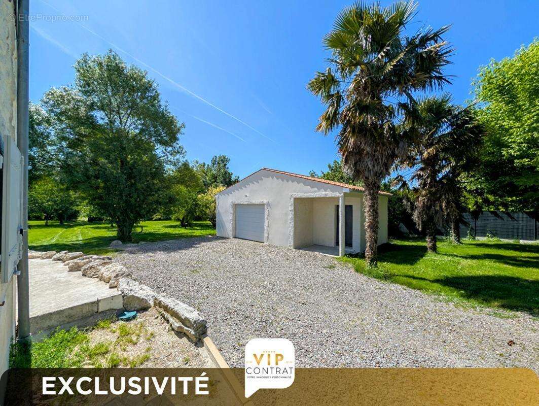 Ensemble immobilier 2 maisons  charentaise + parc arboré + GARANTIE PROTEC+ 12 MOIS INCLUS ! - photo 5