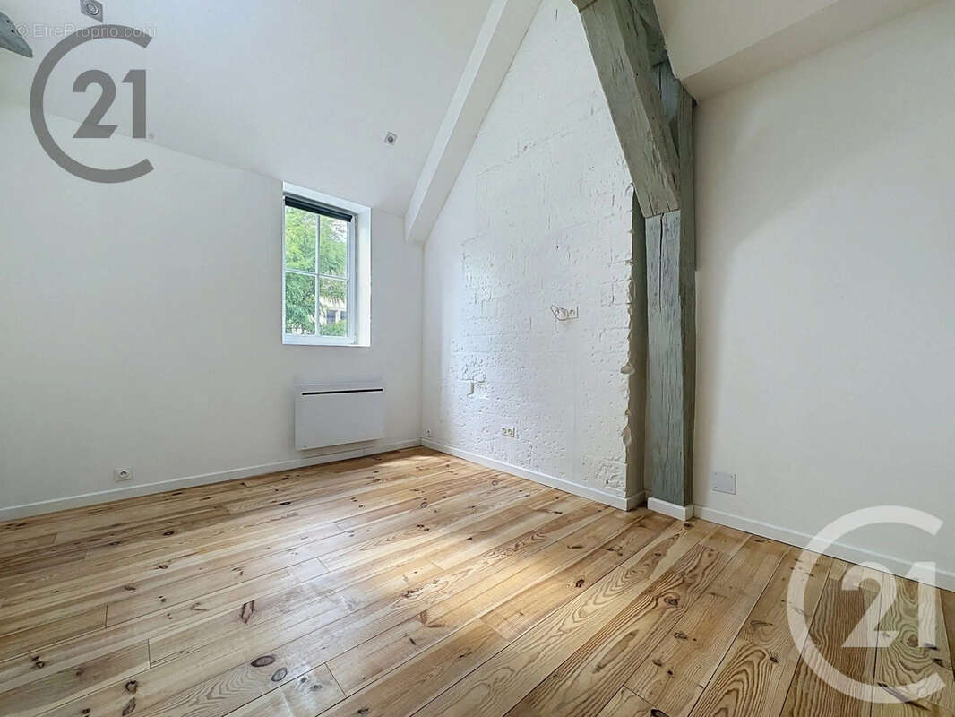 Maison 211 m² à Troyes  - photo 11