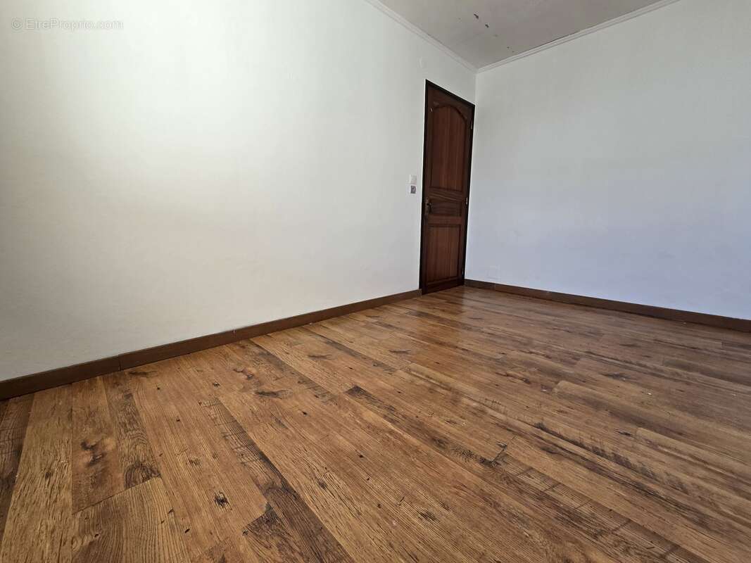 Maison à SAINT-BENOIT