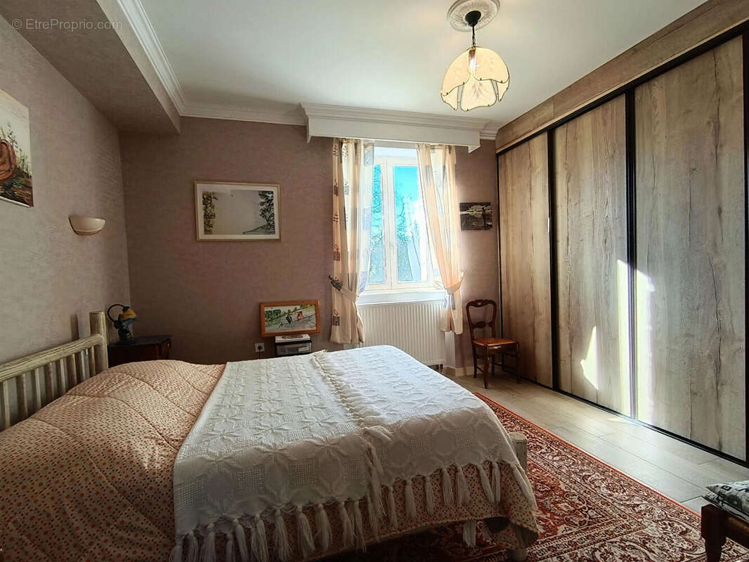 Maison à LANDIVISIAU