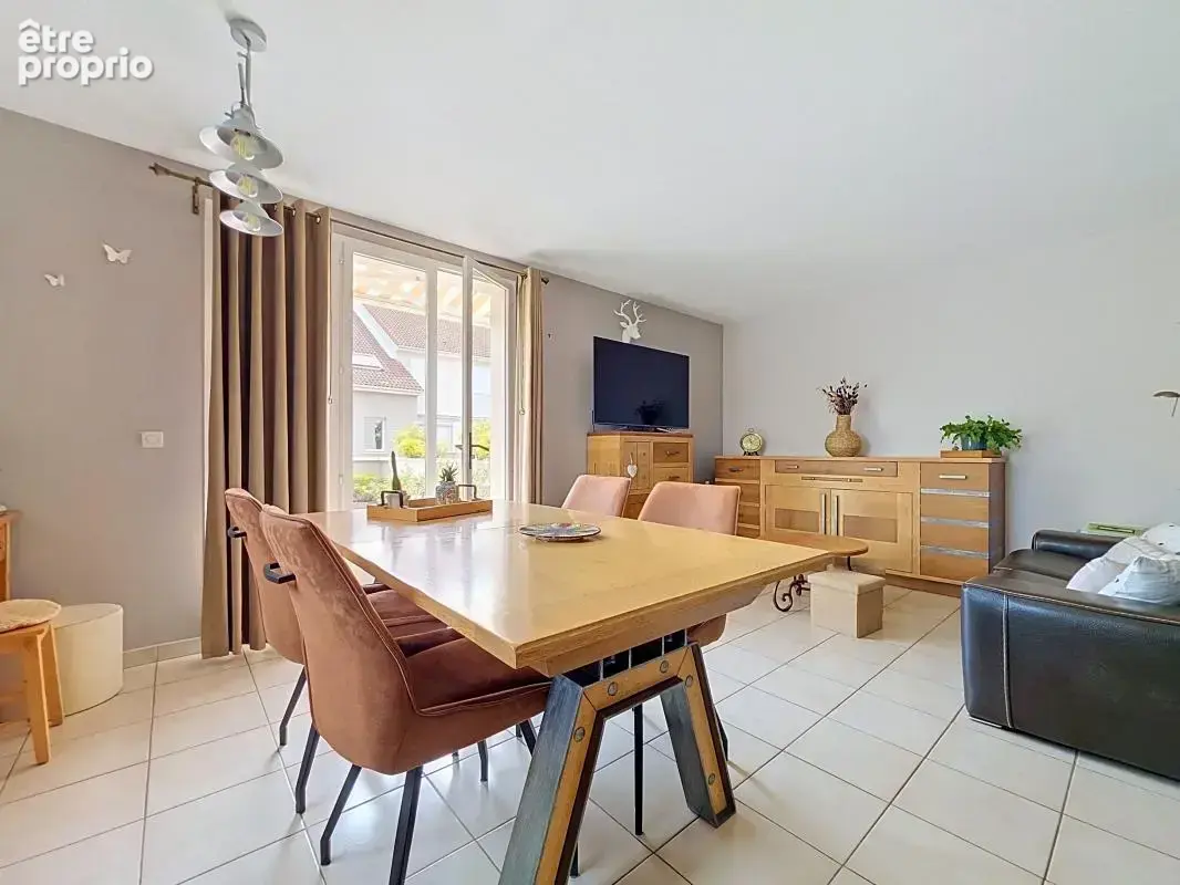 Appartement - Duplex - 3 Chambres - Terrasse - Cave - Garage en sus- 1 Place de parking attitrée - Au calme absolu - Proche tout - photo 9