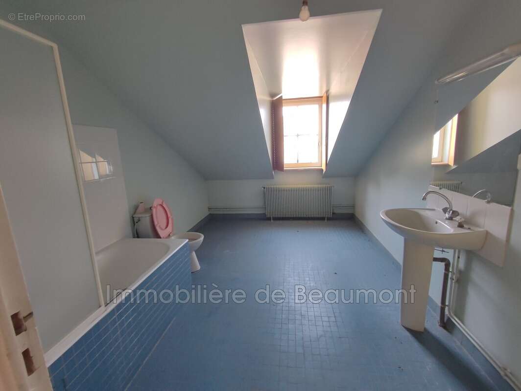 Appartement à BEAUMONT-LE-ROGER