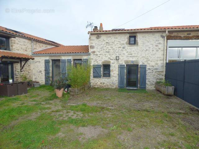 Maison à SAINT-HILAIRE-DE-CLISSON