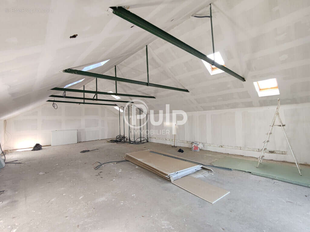 Commerce à CONDETTE