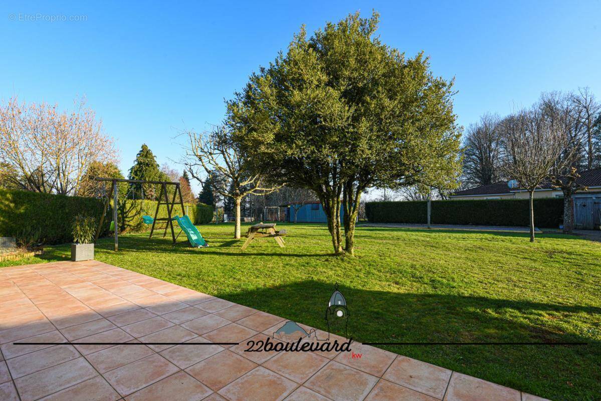 Maison à RILHAC-RANCON