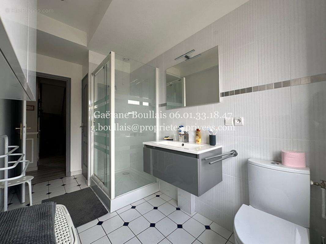 Maison à SAINT-GEORGES-DU-VIEVRE