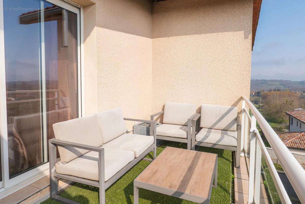 Appartement à VALENCIN