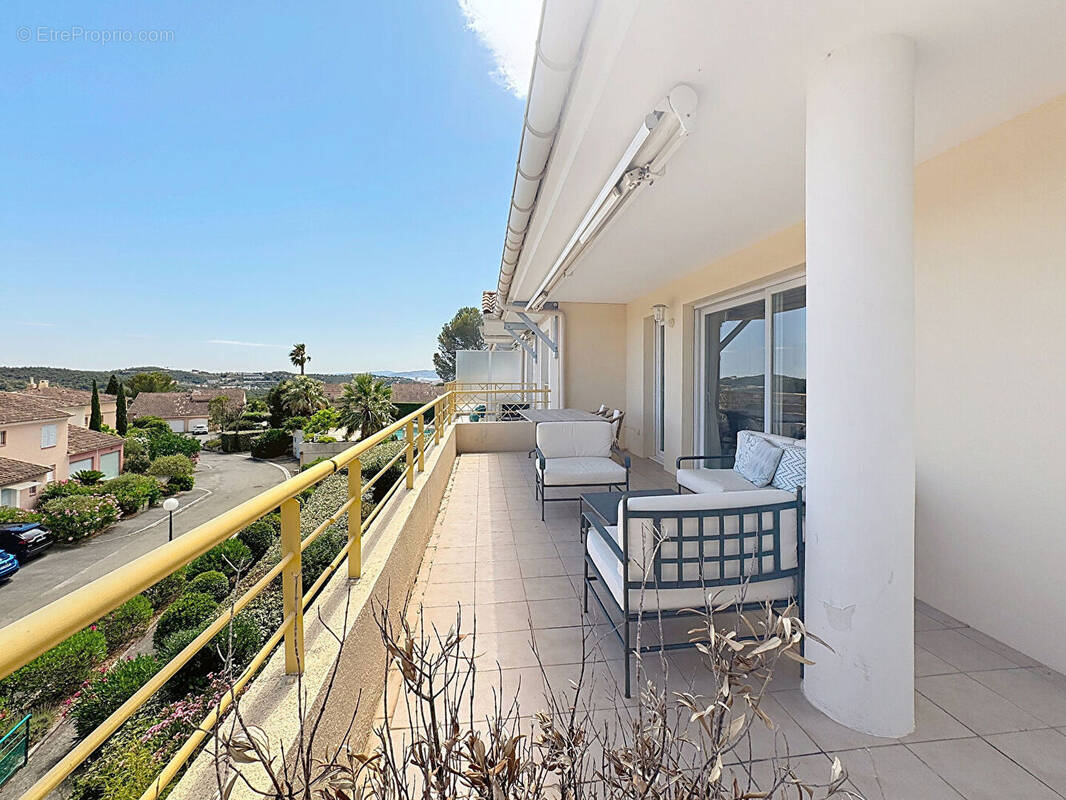 Appartement à SAINT-RAPHAEL