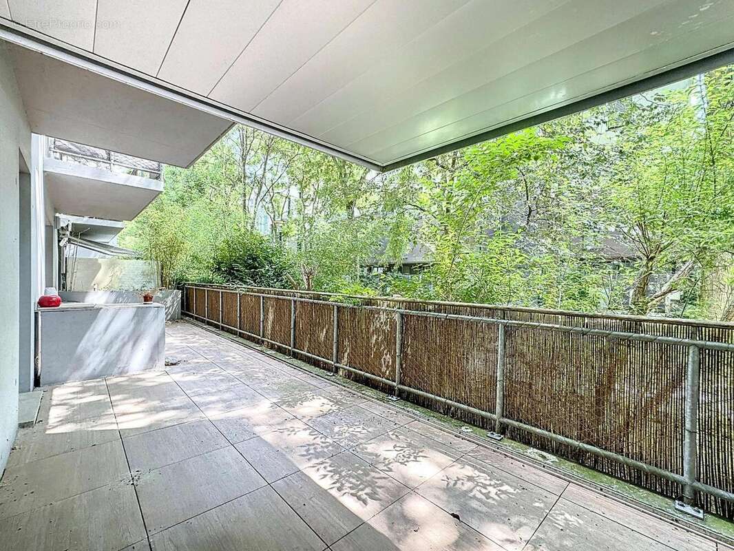   - Appartement à LILLE