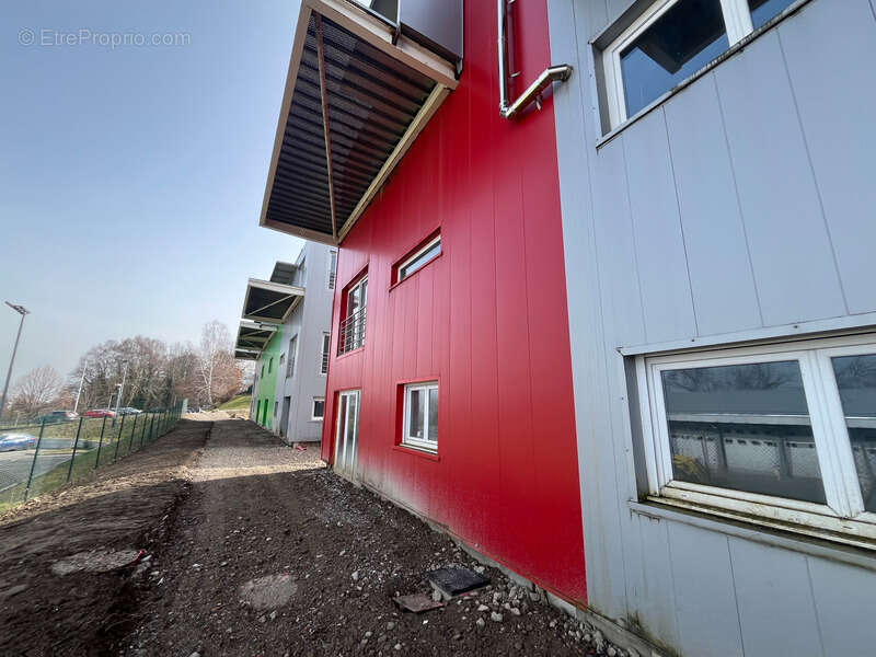 Commerce à MAXILLY-SUR-LEMAN