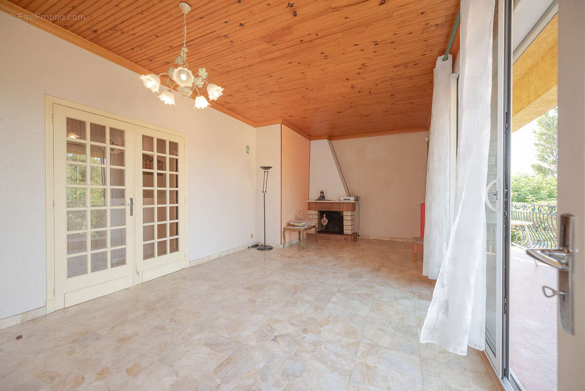 MaisonT5  avec 2 garages sur terrains clos - photo 41