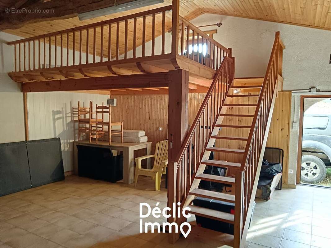 Maison à SAINT-SULPICE-D&#039;ARNOULT