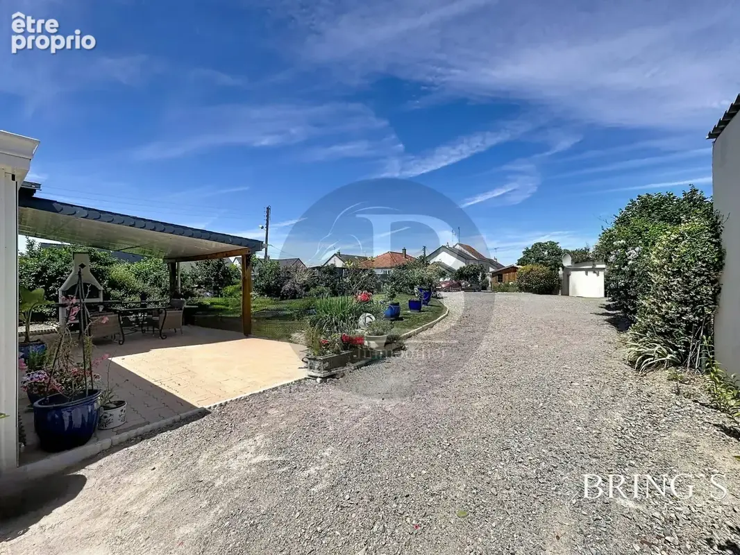 Maison 6 pièces 137 m² à vendre à Chateaubriant (44110) - photo 2