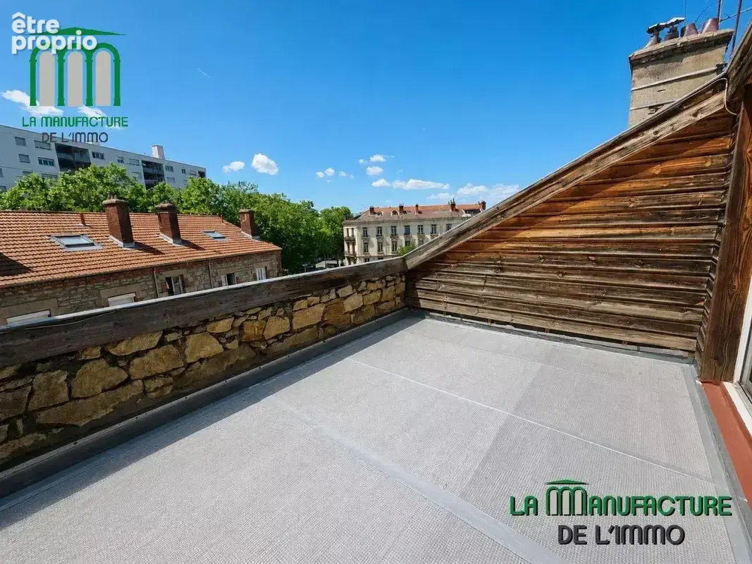Appartement de type f3 de caractere 71,01 m² carrez (109,91 m² au sol) + terrasse - prox. chateaucreux - photo 3