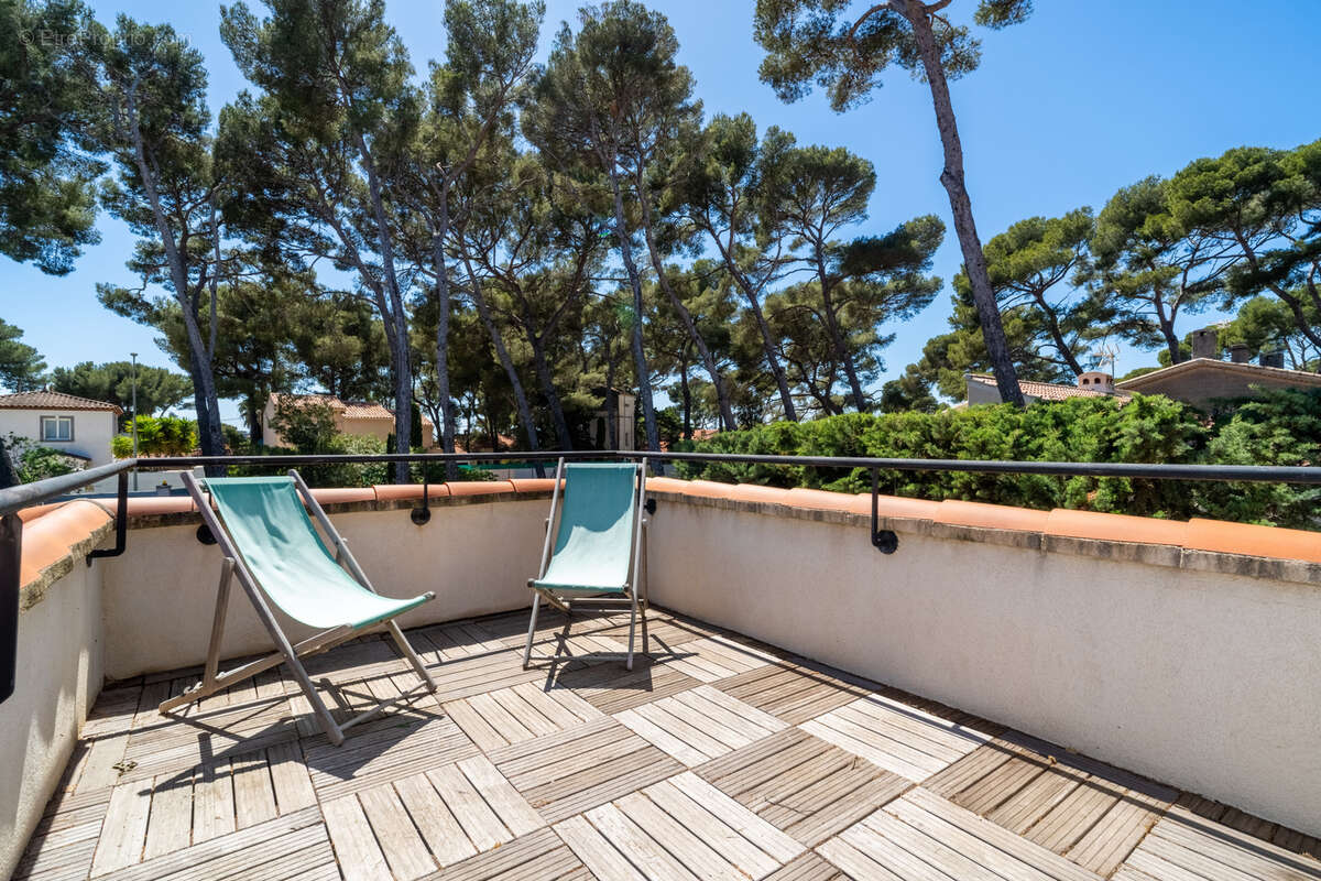 Maison à SIX-FOURS-LES-PLAGES
