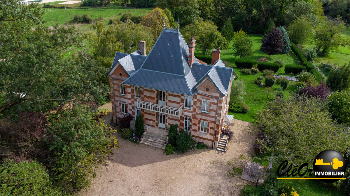 Maison à PIERRE-DE-BRESSE