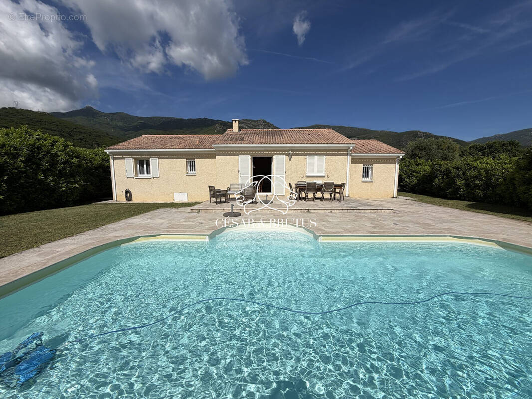 Maison à BORGO