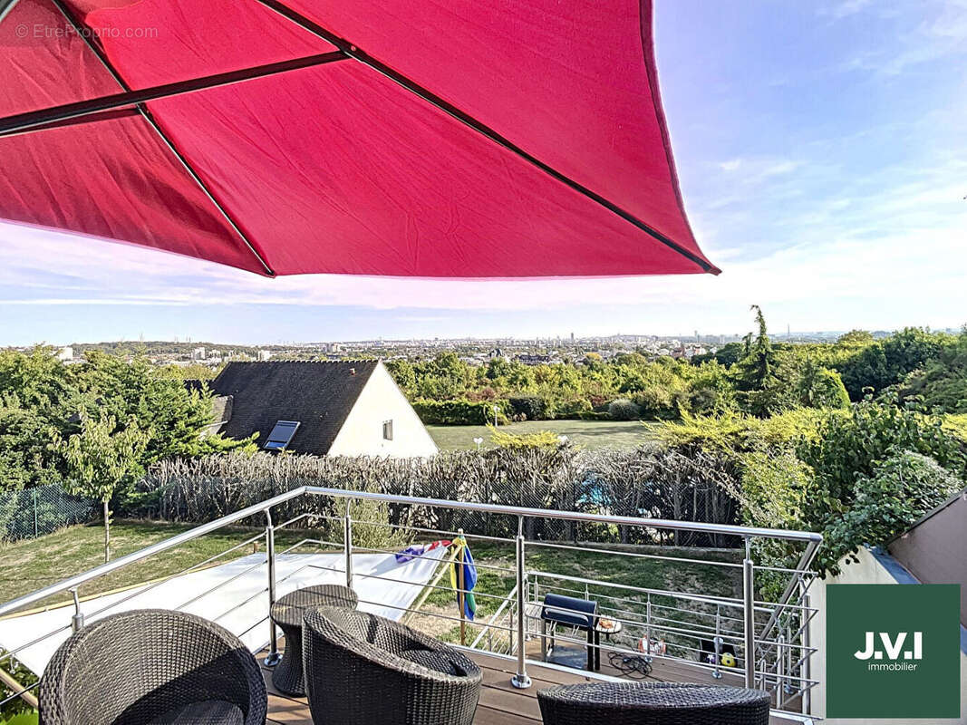 Maison à DEUIL-LA-BARRE