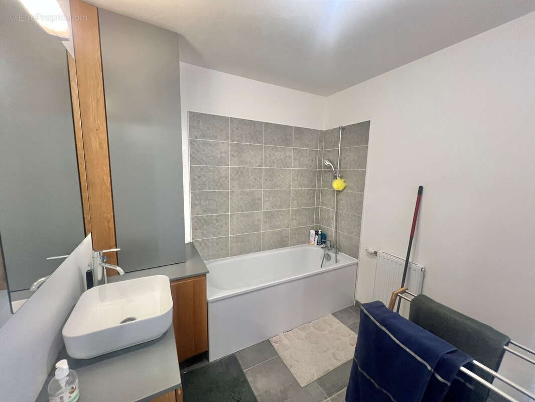 Appartement à MANTES-LA-VILLE