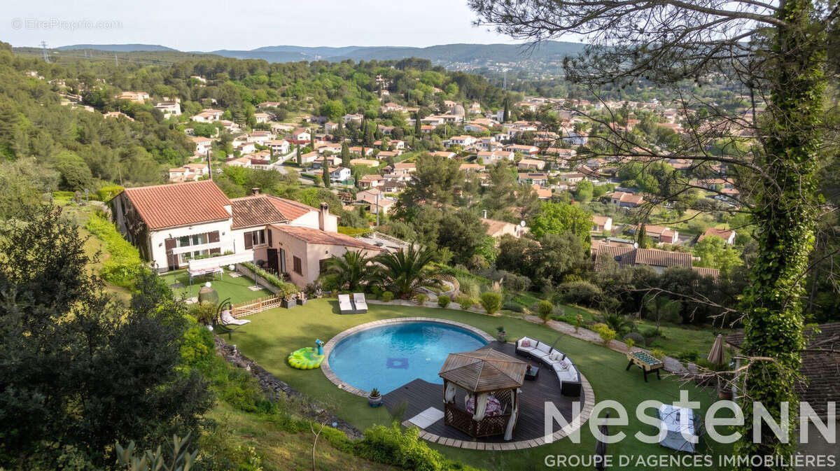 Maison à TRANS-EN-PROVENCE