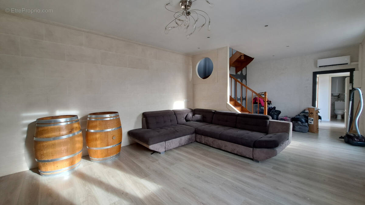 Appartement à SAINT-PARDOUX