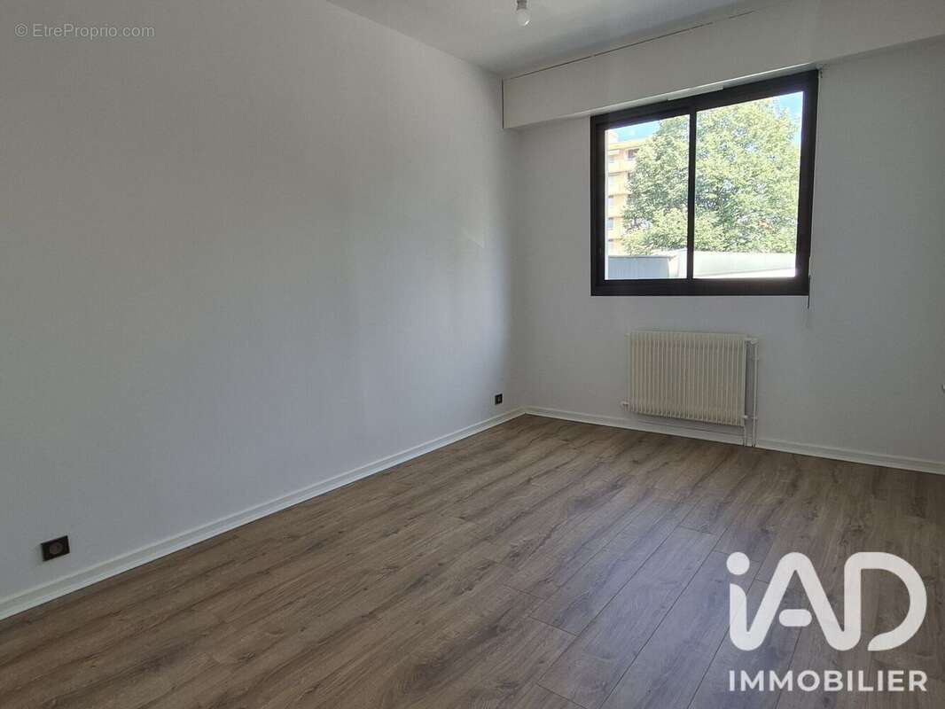 Appartement 89 m² à Pau  - photo 7