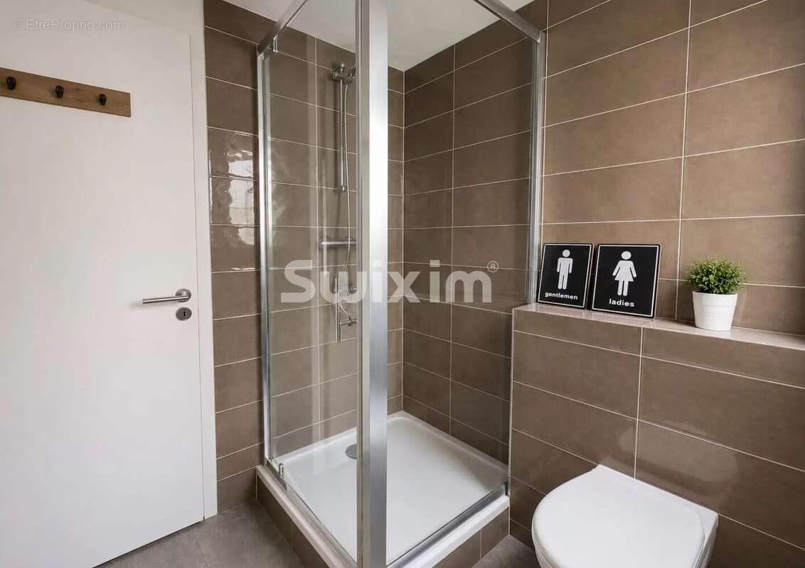Appartement 3 pièces vendu meublé avec stationnement couvert - photo 8