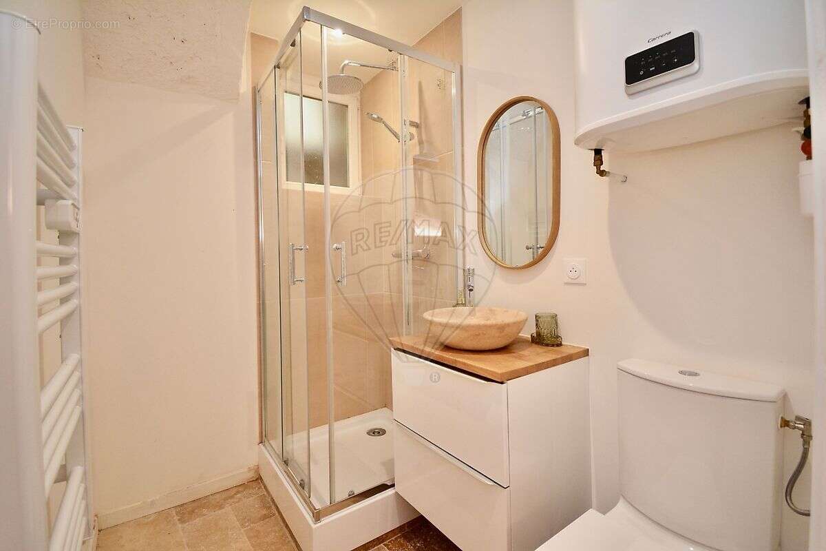 Appartement à VILLENEUVE-LOUBET