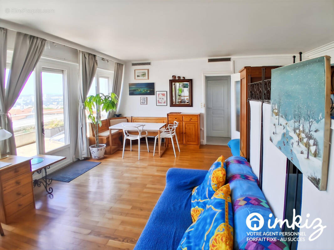 Appartement à LYON-5E