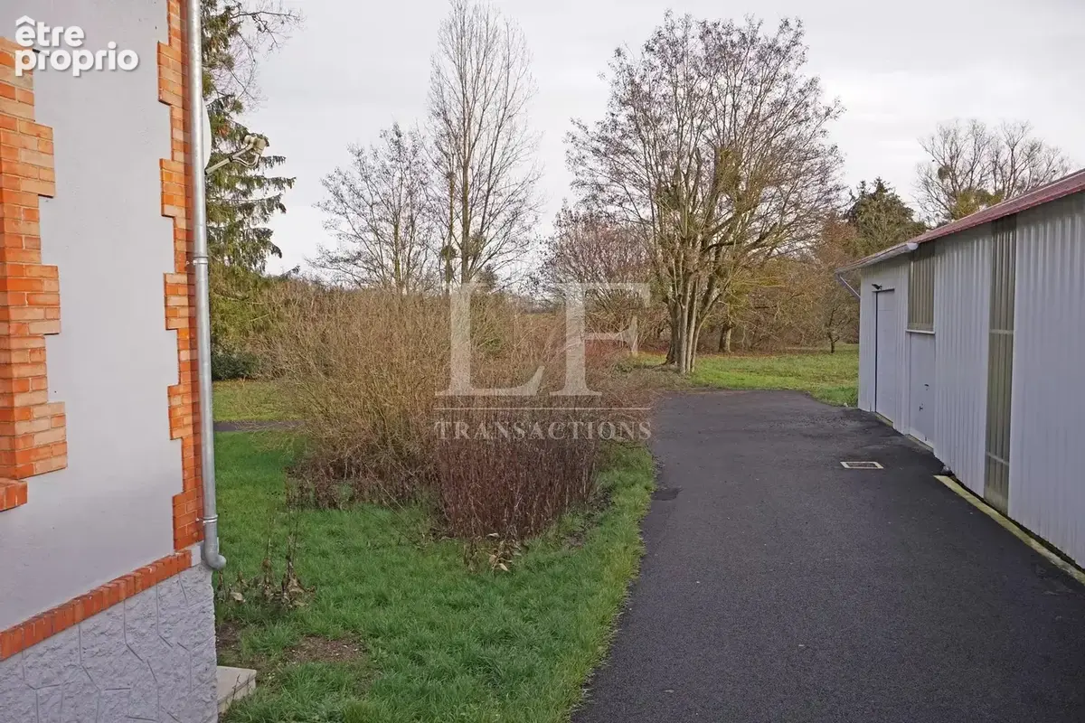 Sermaize-les-bains (51250) – ensemble immobilier d’exception : 4 750 m² de bâtiments + maison rénovée sur 1,4 hectare - photo 53