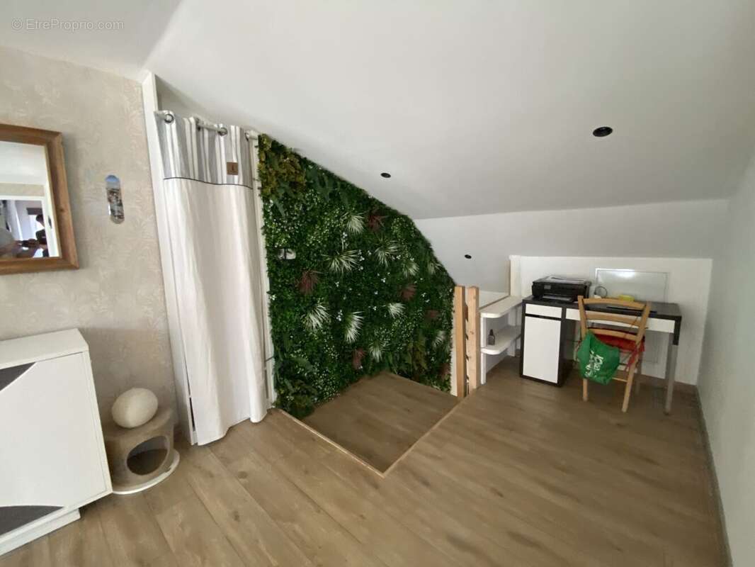 Appartement à LAMPAUL-PLOUARZEL