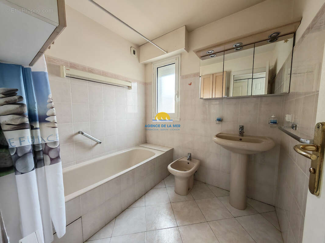 Appartement à FREJUS