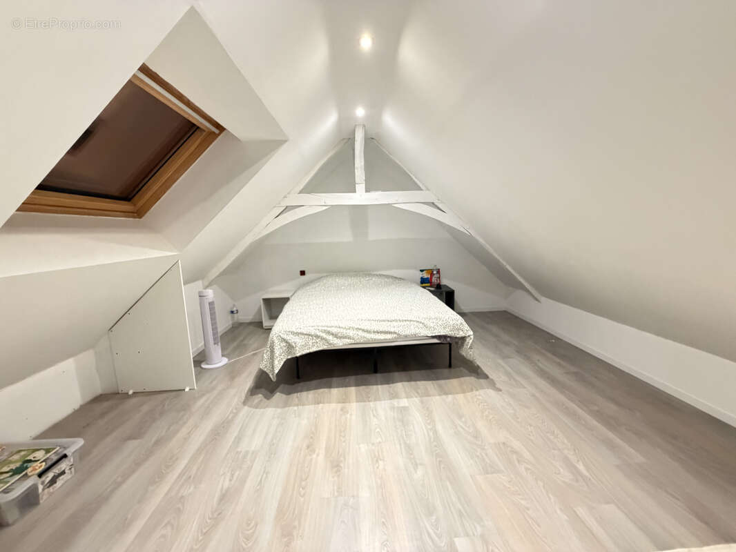 Maison à BRETTE-LES-PINS