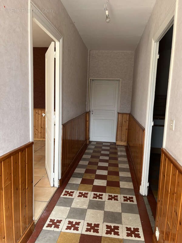 Maison à SAINTE-FLORINE