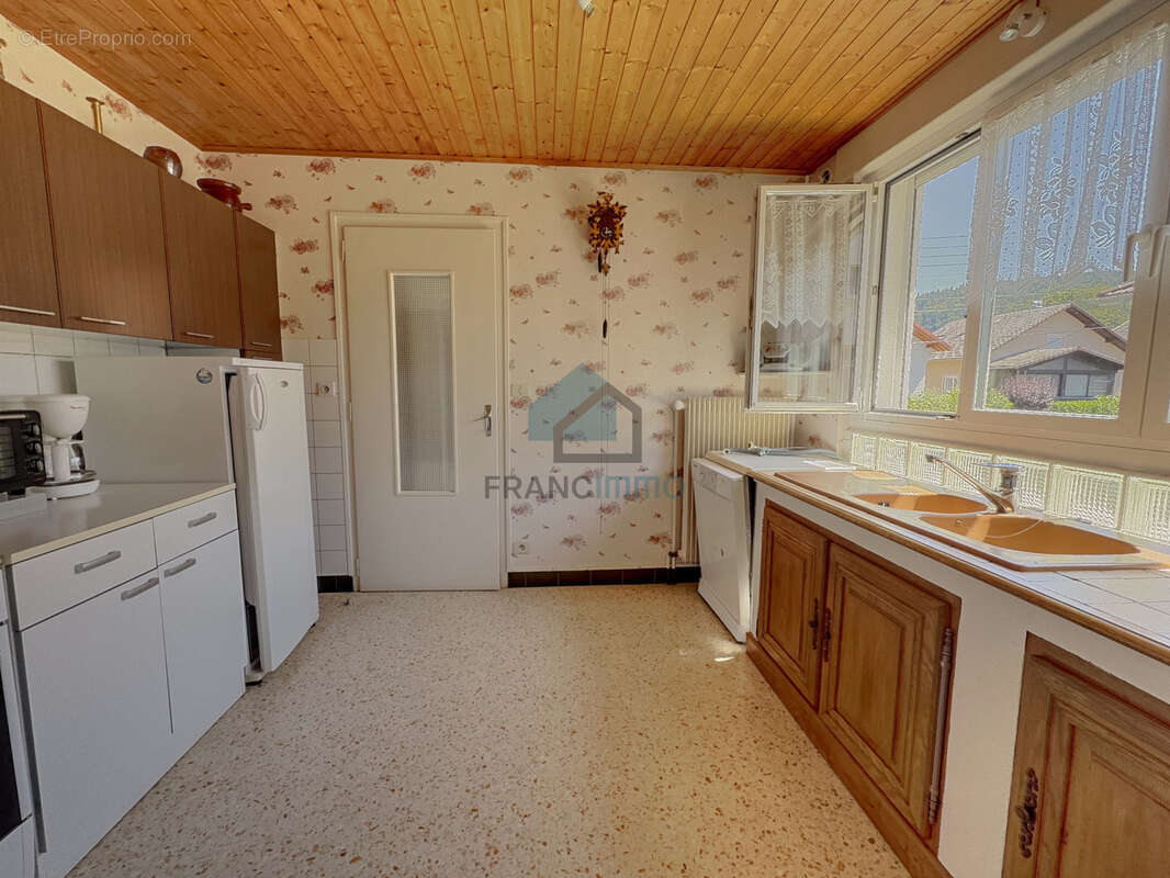 Maiche - proche centre  - maison sur sol - photo 4