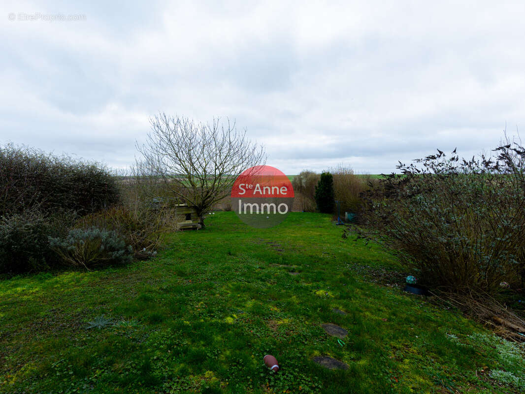 Maison à MILLENCOURT