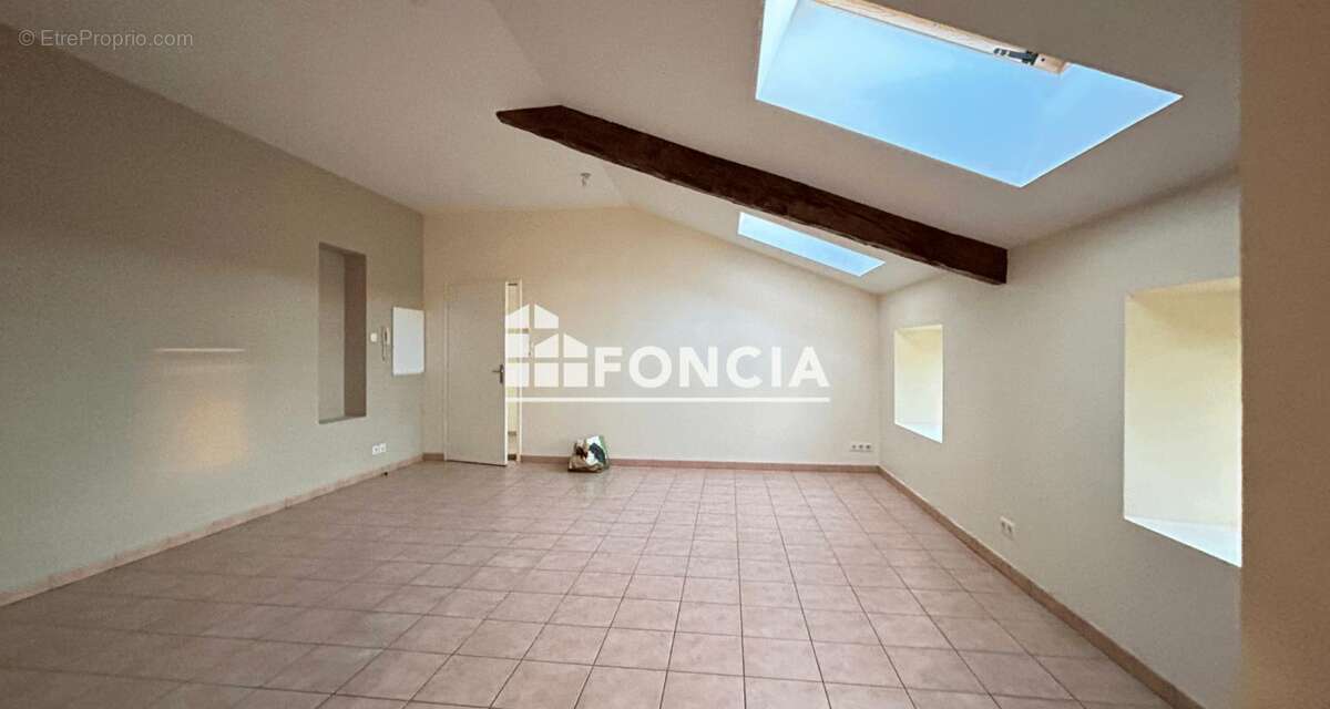 Appartement à MONSEMPRON-LIBOS