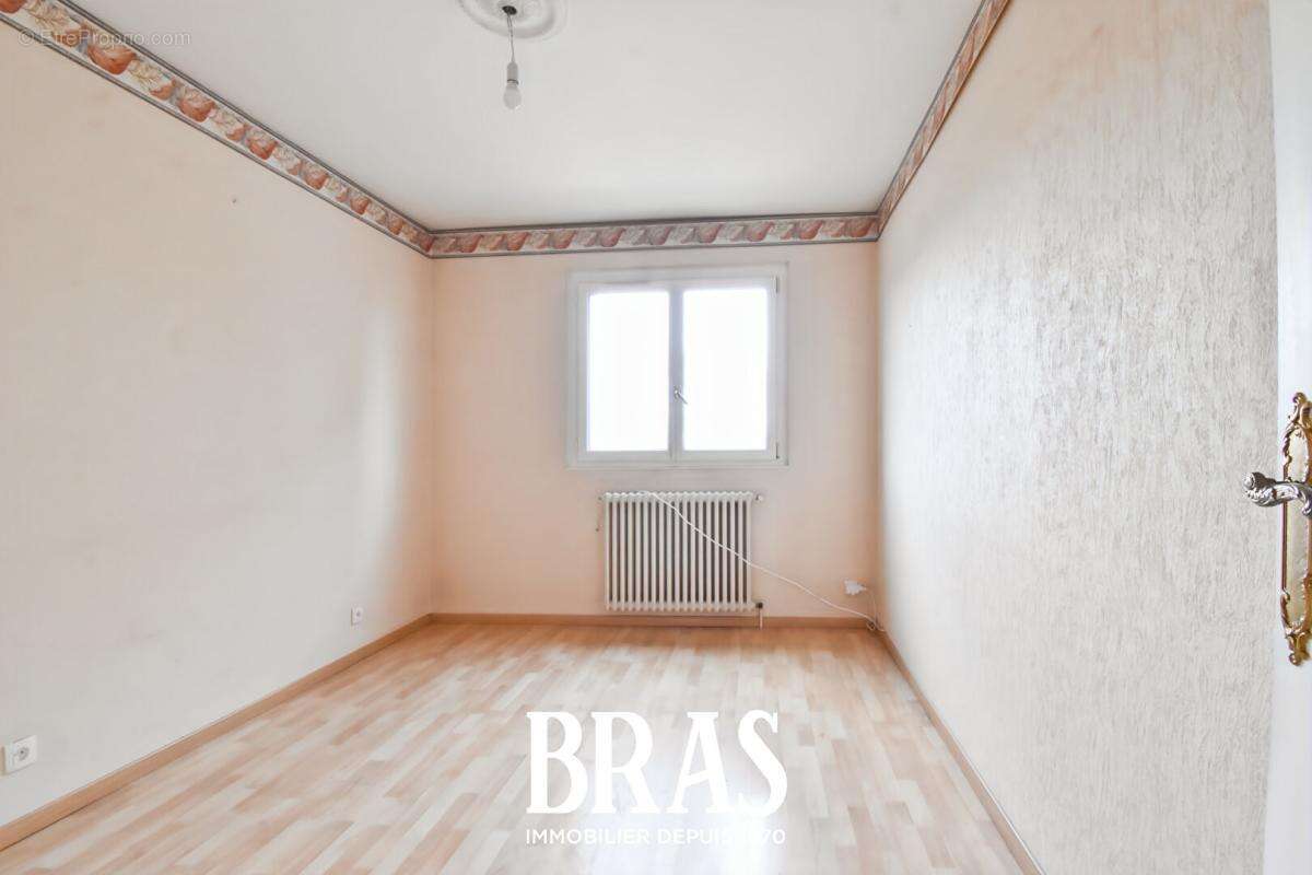 Appartement à REZE