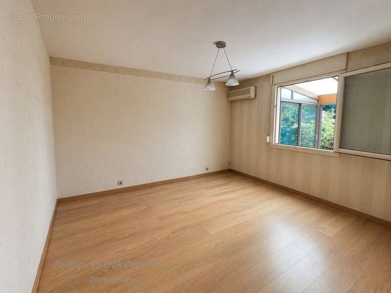 Maison à ARTIGUES-PRES-BORDEAUX
