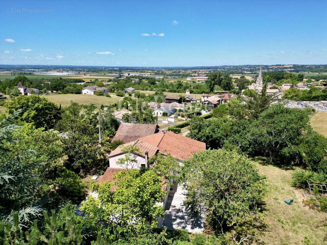 Proche de Beaupuy – Charmante maison en pierre de 3 chambres avec jardin arboré, à quelques pas d’un village - photo 25