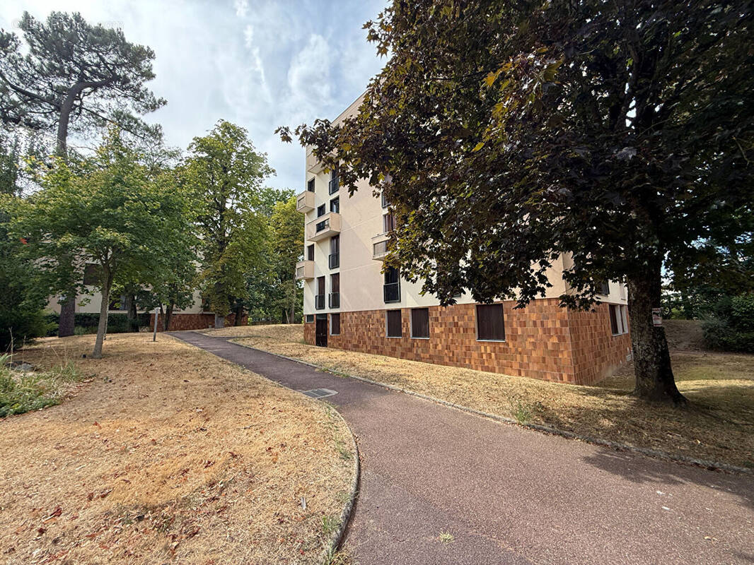 Appartement à RAMBOUILLET