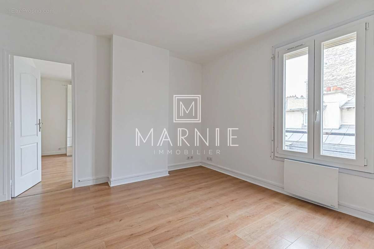 Appartement à PARIS-9E