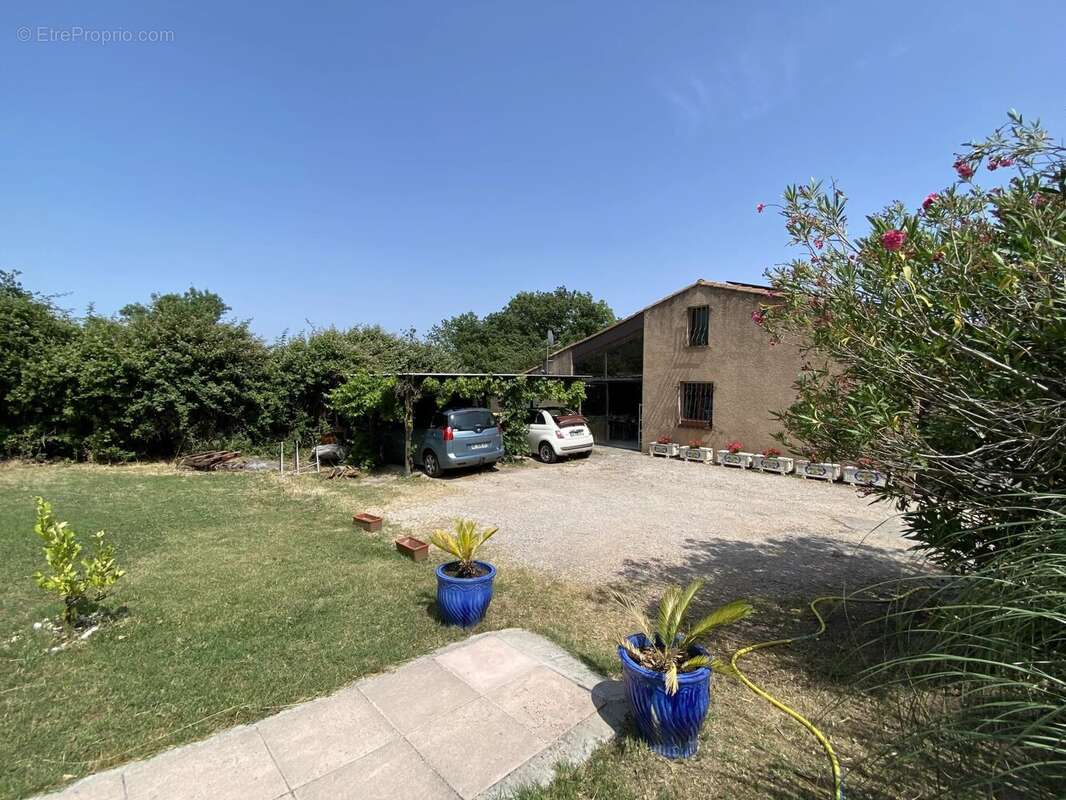 Maison à SAINT-MAXIMIN-LA-SAINTE-BAUME