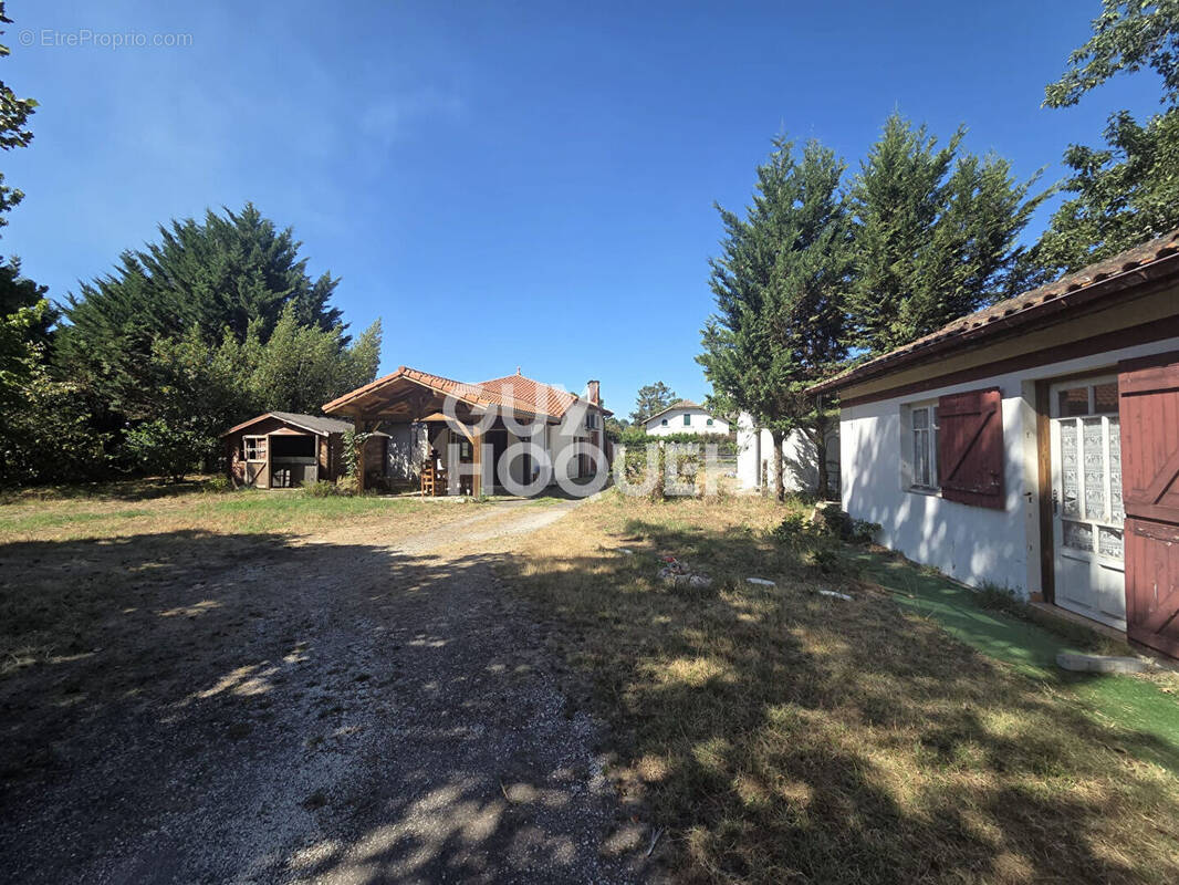Maison à RION-DES-LANDES