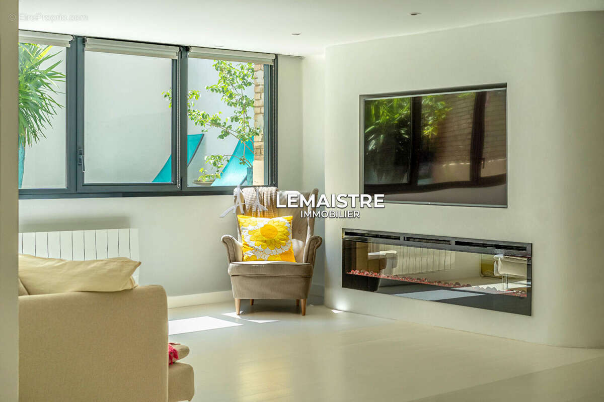 LE HAVRE CENTRE VILLE Vente Appartement esprit loft avec terrasse 150 m² 3 chambres - photo 3