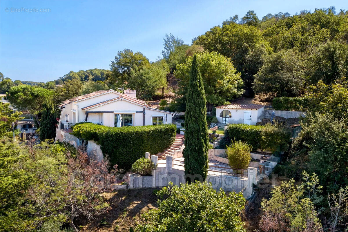 Maison à AURIBEAU-SUR-SIAGNE