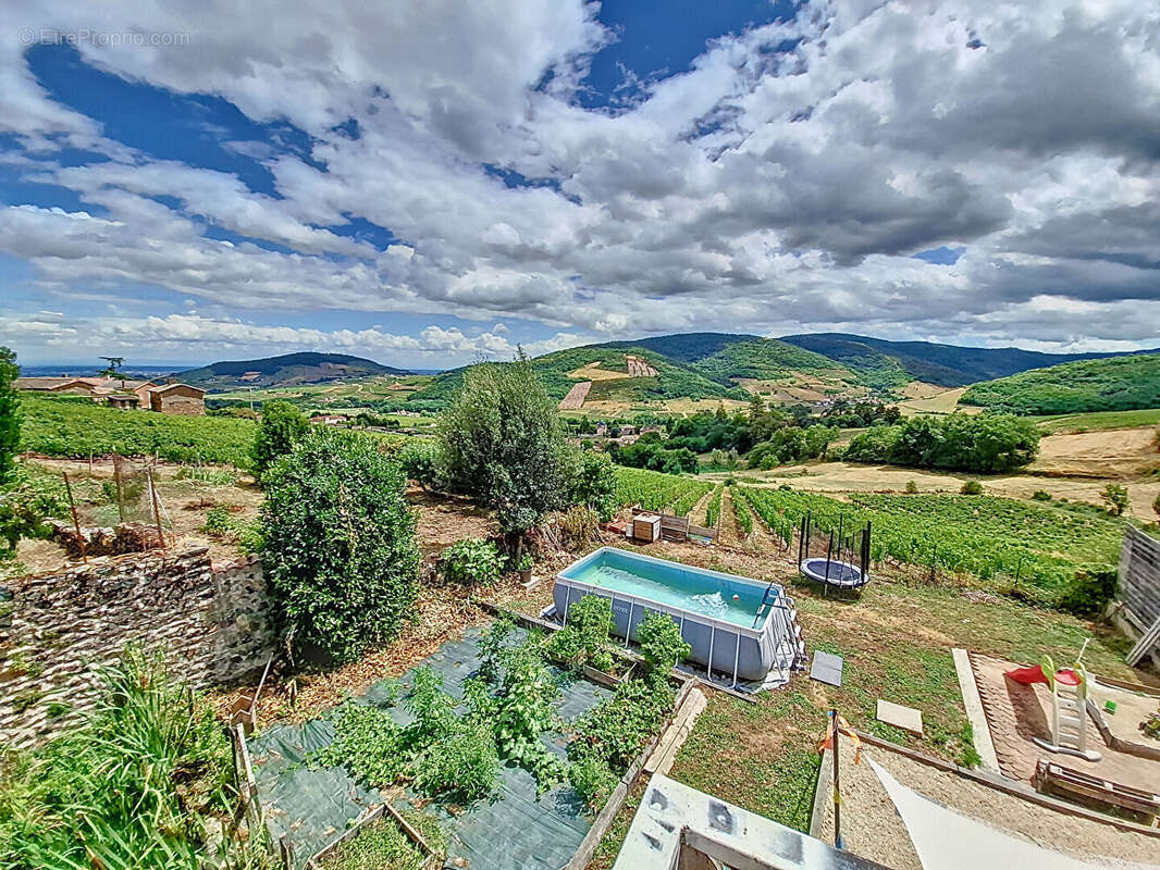 Maison à BELLEVILLE