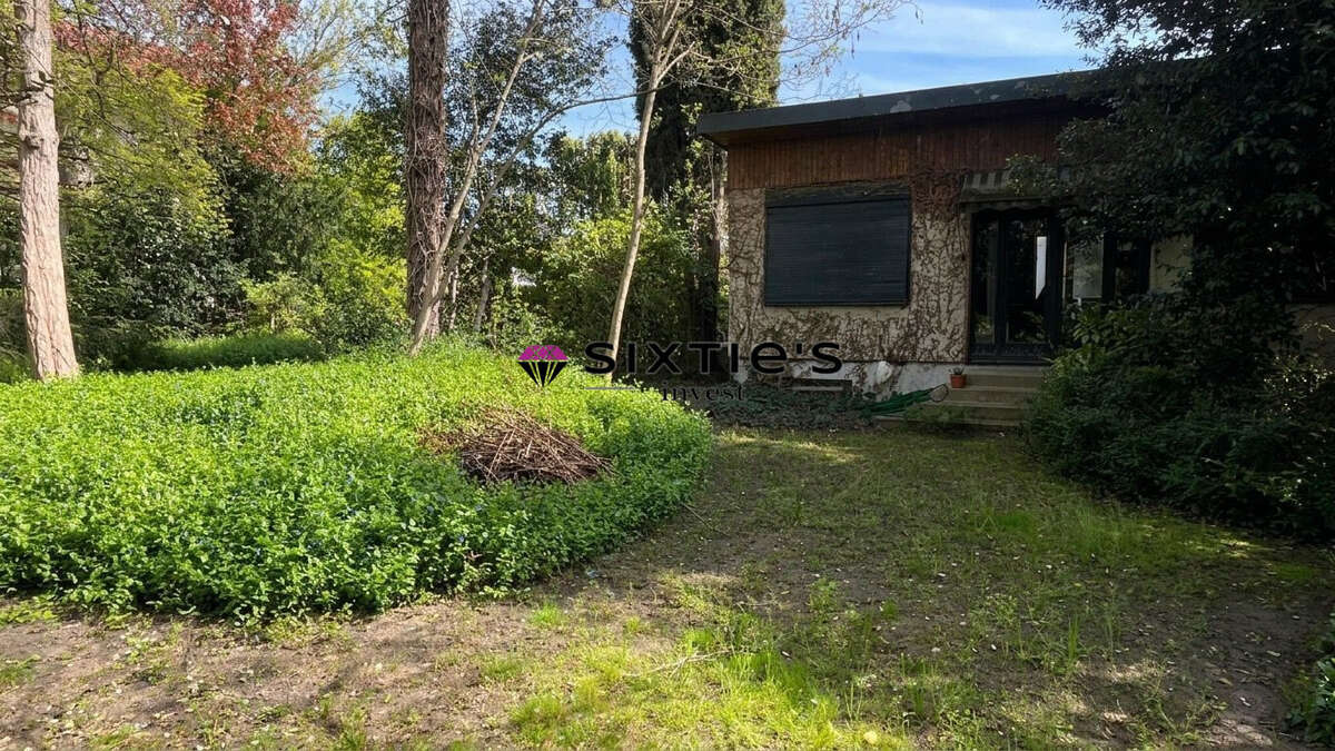 Terrain 705 m² à Conflans-Sainte-Honorine  - photo 8